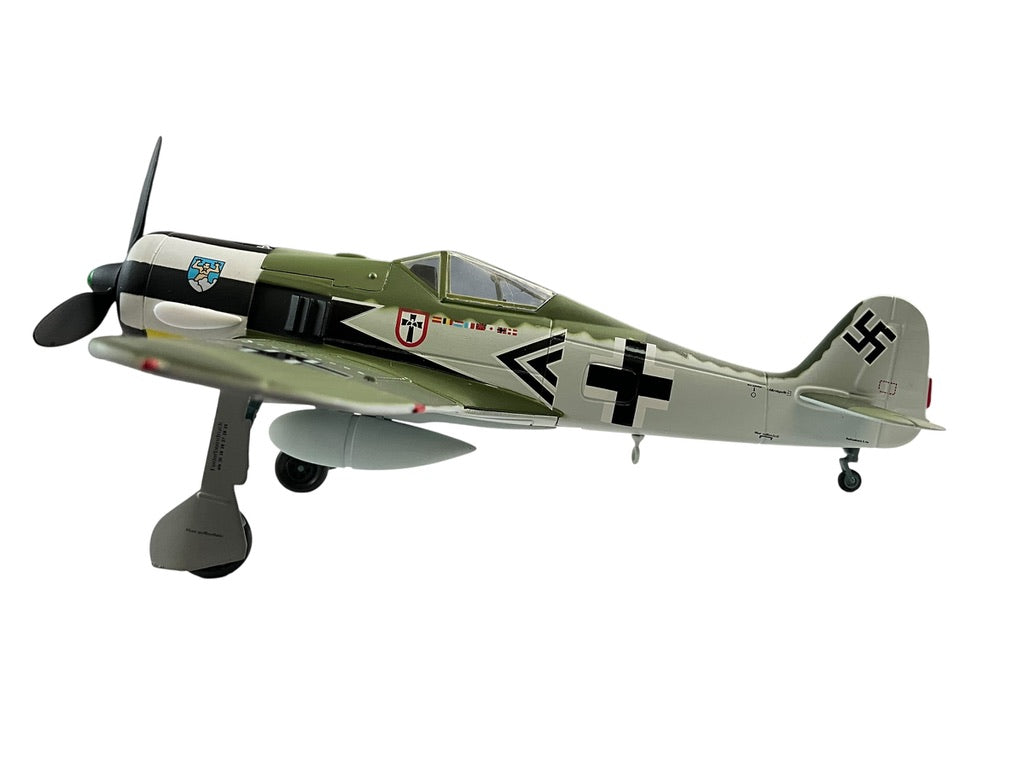 1/48 Franklin Mint/Armour (B11B586/98163) Focke-Wulf Fw190A flown by WWII Ace (68 Kills) Hptm. Fritz Losigkeit, Kdr. I/JG1 Deutsche Reich Luftwaffe (Limited Edition)