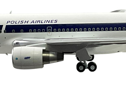 1/200 Inflight200 (IF762LO0122) Boeing B767-25DER (SP-LOA) LOT Polish Airlines (Limited Edition) 2022 Release
