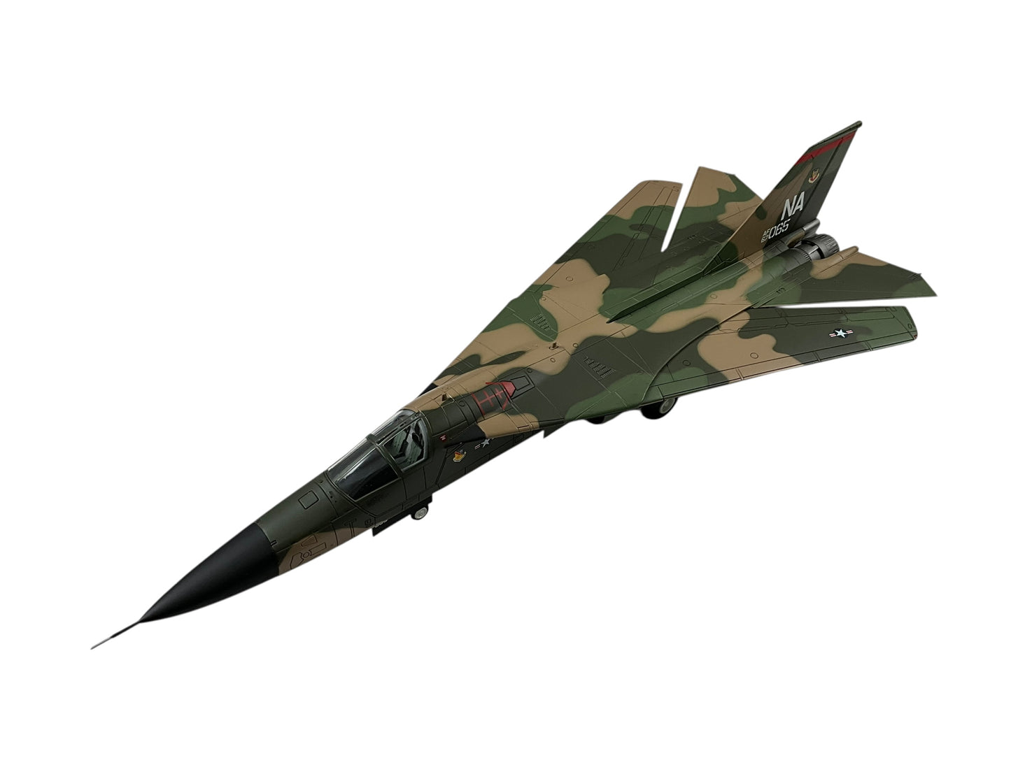 1/72 Hobbymaster (HA3001) General Dynamics F111A Aardvark (AF67-065) "Operation Linebacker" 1972 Takhli RTAFB Thailand, 474 TFW, 429 TFS Black Falcons, U.S.A.F. (Limited Edition of 3500) 2010 Release