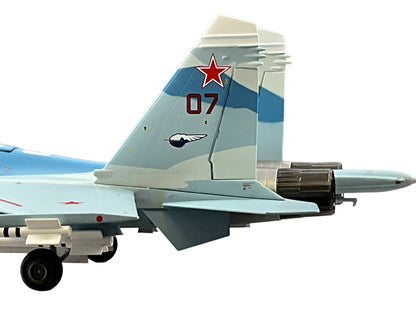 1/72 (Witty Wings) Sky Guardians (WTW-72-014-005) Sukhoi SU27 Flanker-B (Red 07) "Evil Eye" 3-Tone Blue Splinter Pattern Camo, Russian Air Force (Limited edition (Limited Edition)