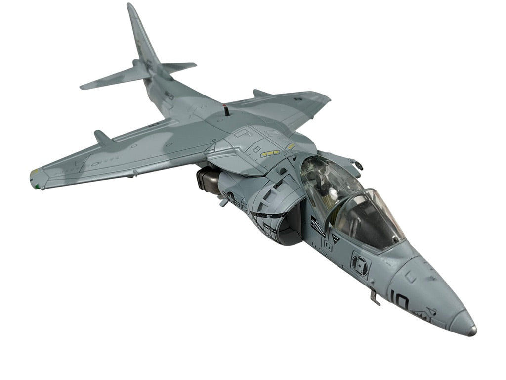 1/72 HobbyMaster (HA2624) McDonnell Douglas AV-8B Harrier II Plus (163662) Feb 1991 "Desert Storm" King Abdul Aziz Base, VMA-231 (Ace of Spades) U.S. Marine Corps (Limited Edition)