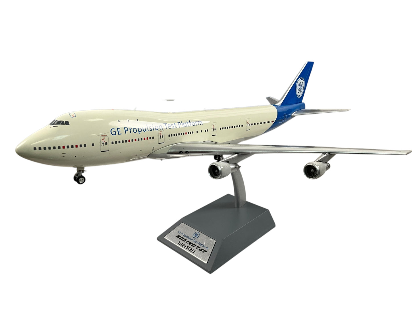 1/200 Inflight200 (IF742GE01) Boeing B742-121 (N747GE) "GE Propulsion Test Platform" General Electric (Limited Edition)