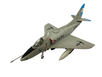 1/72 HobbyMaster (HA1419) Douglas A4Q Skyhawk (3A-314) flown by Lt. Marcelo Gustavo Marquez, Falklands May 1982, 3 Escuadrilla de Caza y Ataque, Armada Argentina (Limited Edition of Only 700)