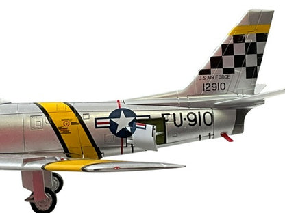 1/72 HobbyMaster (HA4306) North American F86F Sabre (c/n 51-2910) "Beauteous Butch II" flown by Joseph C. McConnell Jr. {TOP ACE with 16 Kills) Suwon AB, South Korea 1953, 39th FS, 51st FW, U.S.A.F. (Limited Edition of 1000)