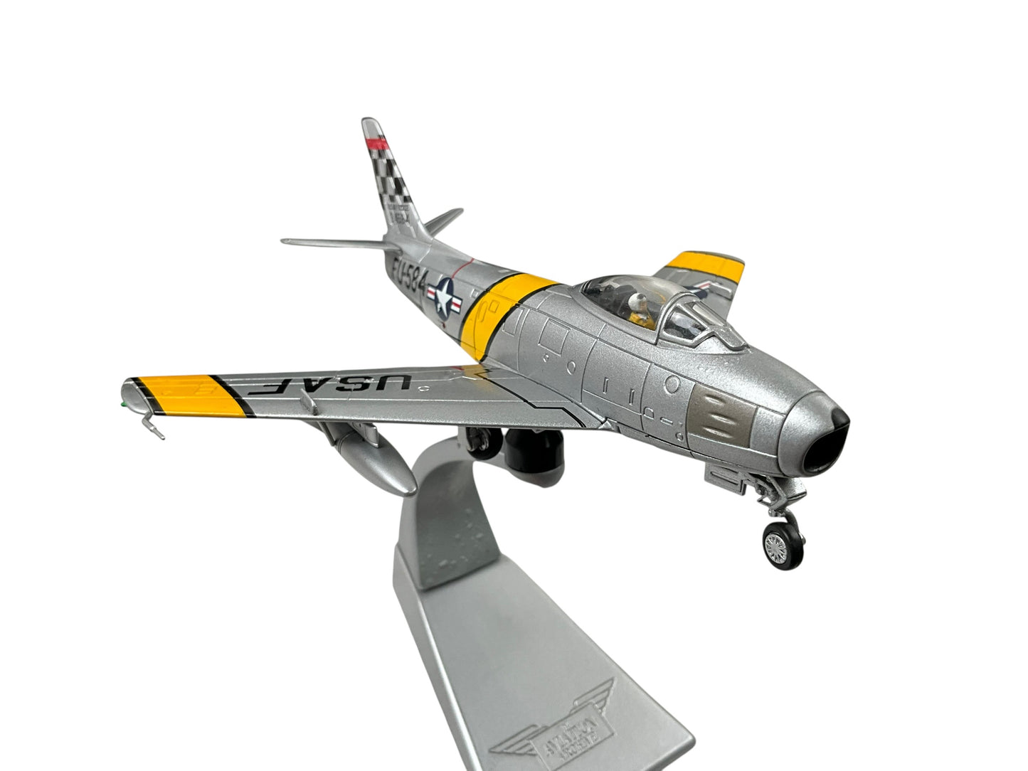 1/72 Corgi (AA35801) North American F86F Sabre (FU-584 c/n 24584) "MiG Mad Marine" "Lyn Anne I & Dave" flown by Maj. John Glenn, U.S.M.C. (3  Kills) South Korea 1951, 25th FS, 51st FW, U.S.A.F. (Limited Edition)