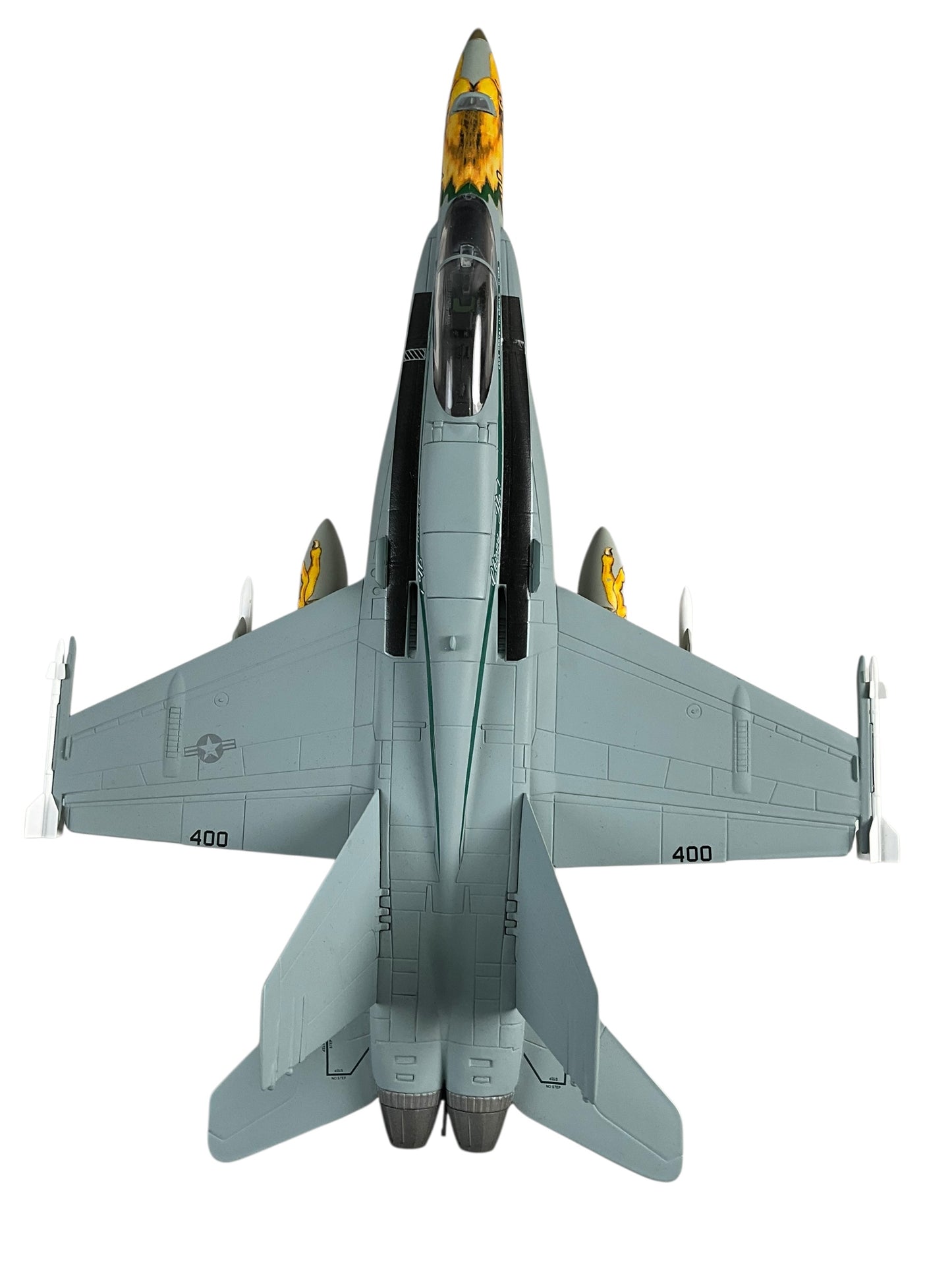 1/48 Armour/Franklin Mint (Art.98017 / B11B200) McDonnell Douglas F18C Hornet (400 / 163758) "Chippy Ho" USS Independence VFA-195 "Dam Busters" 1943-1995 U.S.Navy (Limited Edition)