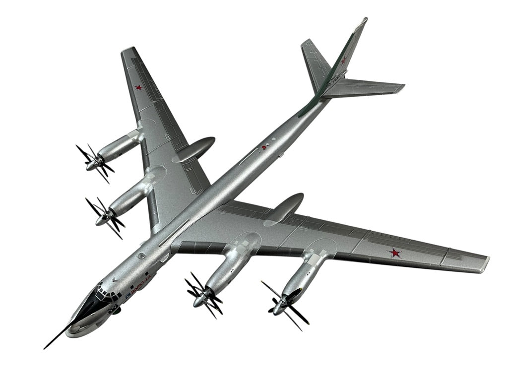 1/200 Herpa (571579) Tupolev TU-95MS Bear-H (RF-94127/Red 11) "Vorkuta" 8950th Donbass red Banner AB, Engels-2, 184  Regiment, Russian Air Force (Limited Edition)
