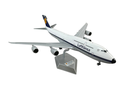 1/200 SQ Wings (L2056) Boeing B747-8i (D-ABYT) *Koln* "DLH Retro 1970 5th Livery" Lufthansa (Limited Edition)