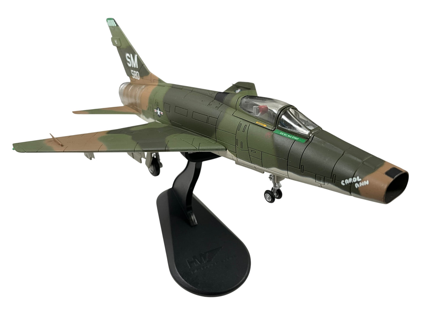 1/72 HobbyMaster (HA2102) North American F100D Super Sabre (56-3580) "Mary Jane" flown by Maj. Don Schmenk late 1969 Tuy Hoa, South Vietnam 31st TFW 308th TFS, U.S.A.F. (Limited Edition of 2100) Sept 2008 Release