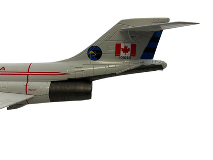 1/72 Hobbymaster (HA3715) Canadian RCAF McDonnell CF101B Voodoo Die Cast Model