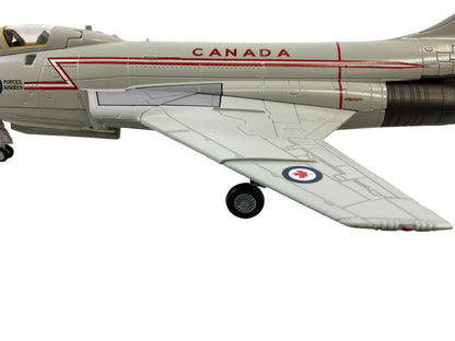 1/72 Hobbymaster (HA3715) Canadian RCAF McDonnell CF101B Voodoo Die Cast Model