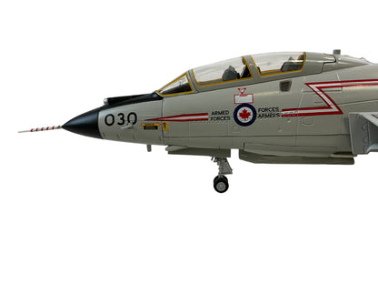 1/72 Hobbymaster (HA3715) Canadian RCAF McDonnell CF101B Voodoo Die Cast Model