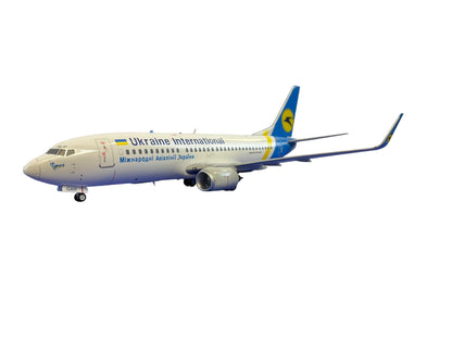 Ukrainian International Airlines Boeing 737-300 JC Wings 1:200 Scale Die Cast Model NIB