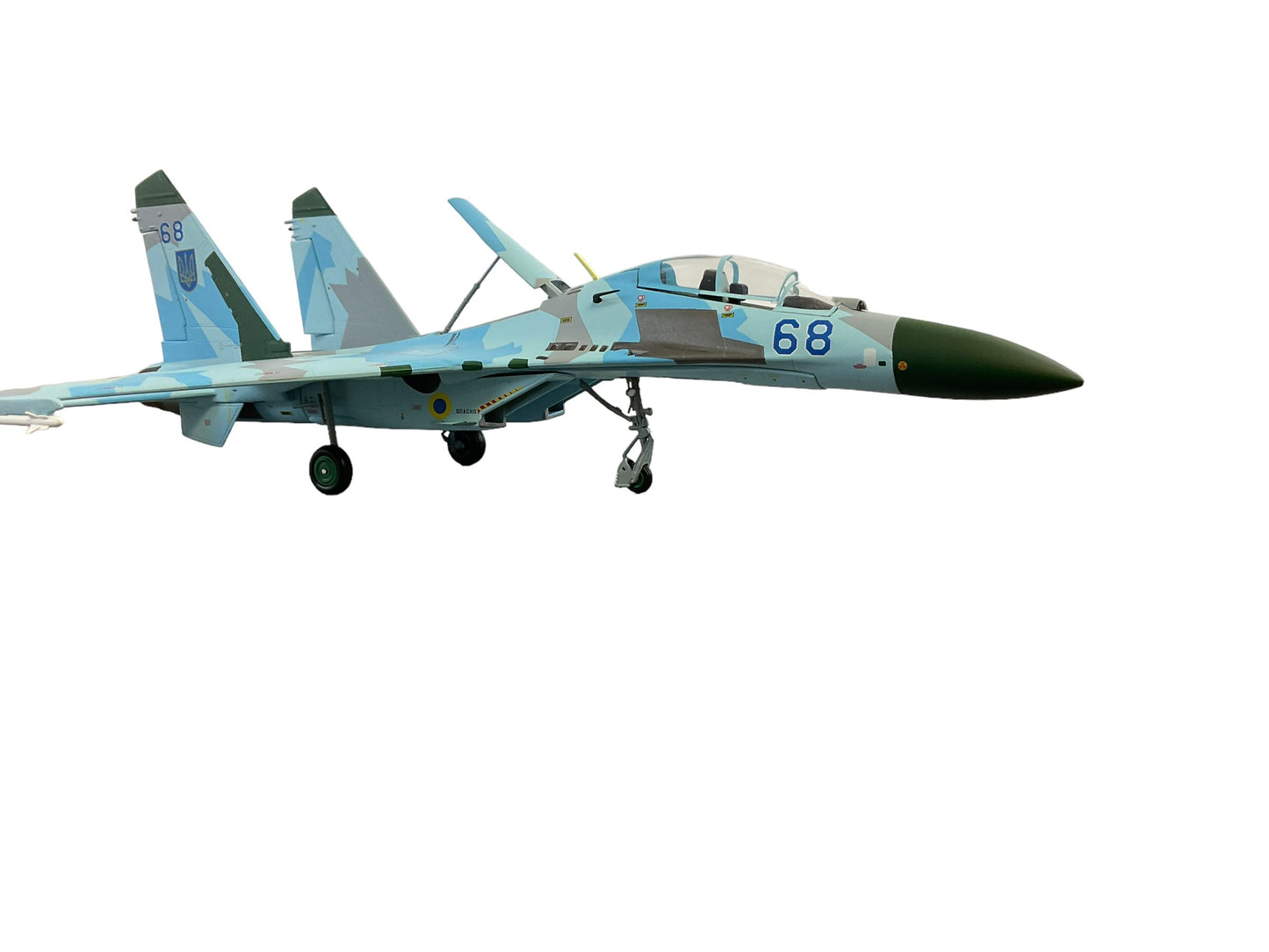 Ukrainian Air Force Sukhoi Su-27BUB Splinter Pattern JC Wings 1:72 Die Cast Model NIB